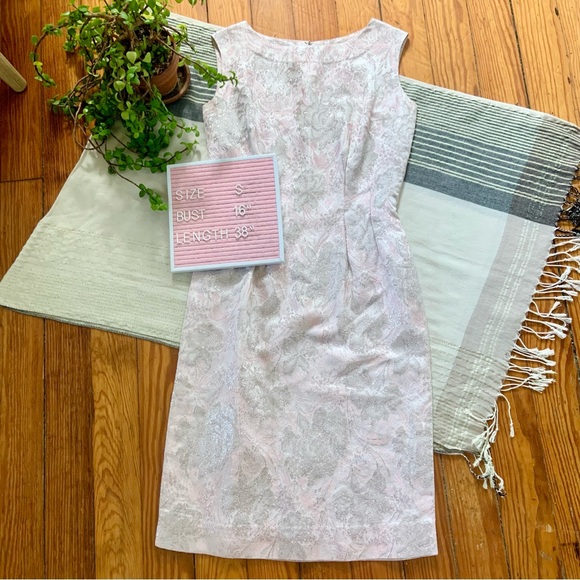 Vintage Dresses & Skirts - Vintage 1950s-1960s Metallic Floral Sleeveless Cocktail Dress